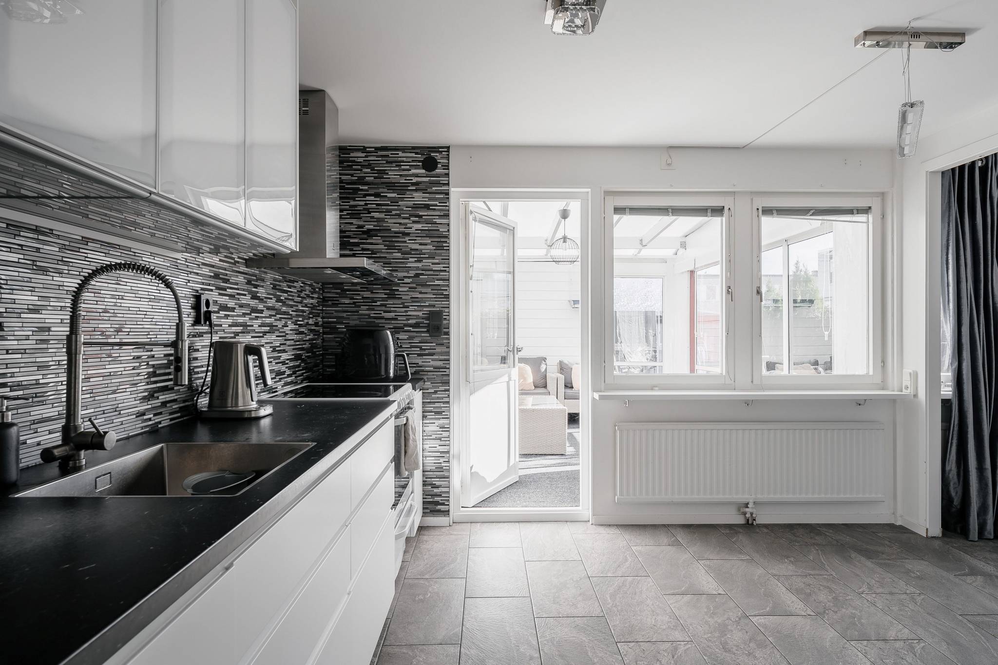 5 rum Radhus på Mjölmossevägen 11F Ryd Skövde kommun - bild 4