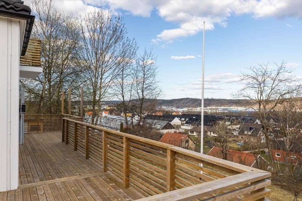 8 rum Villa på Klintåsgatan 2 Hisings Backa Göteborgs kommun - bild 16