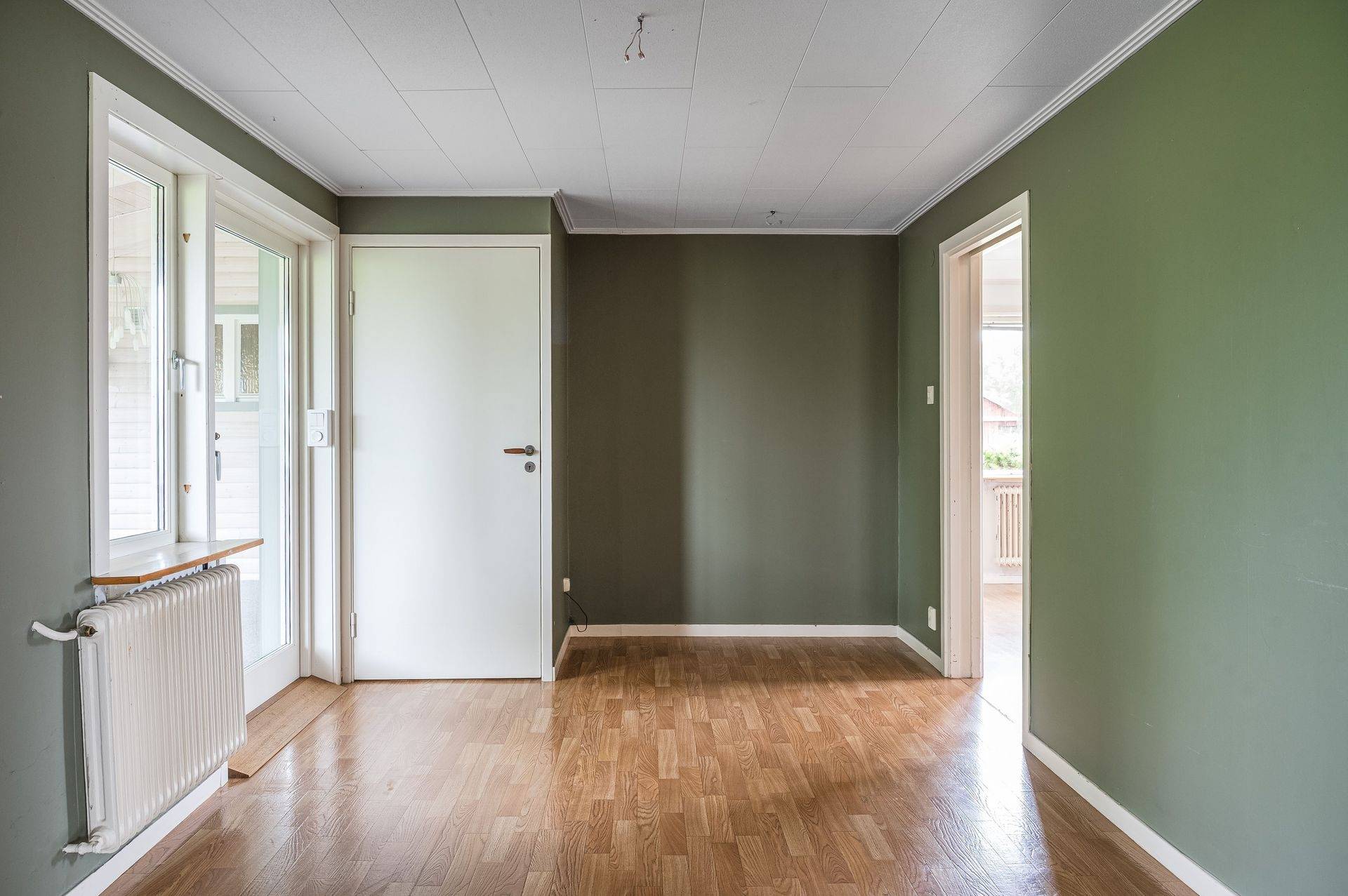 6 rum Gård utan jordbruk på Främmestad Björkås 202 Essunga kommun - bild 15
