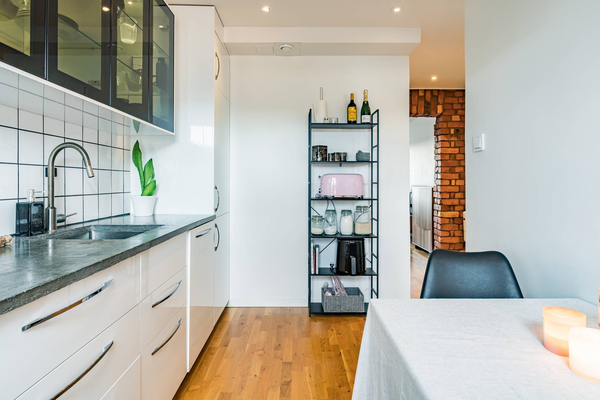 2 rum Lägenhet på Storgatan 9B Centralt Östersunds kommun - bild 9