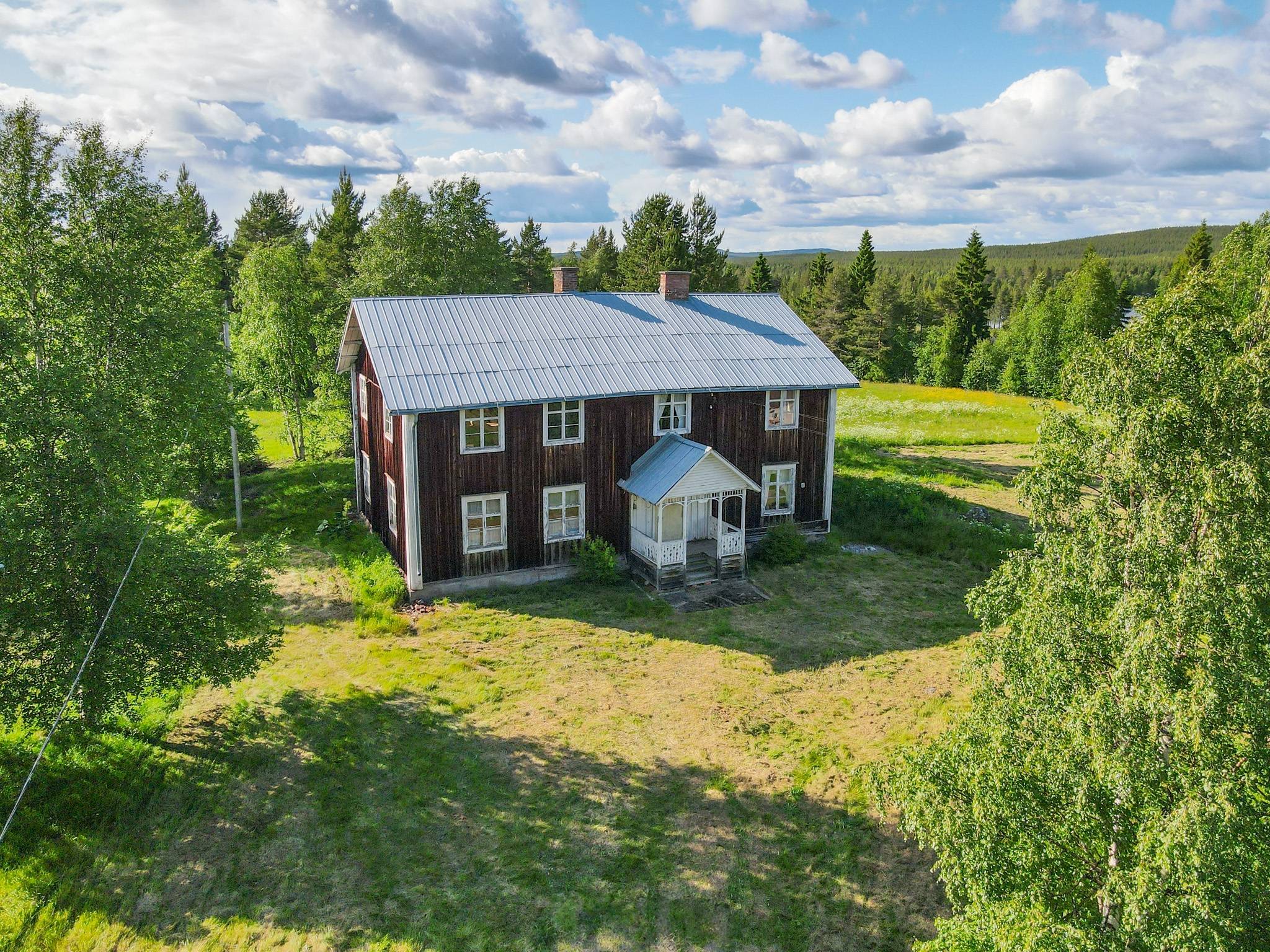 5 rum Gård med jordbruk på Malånäs 1:46 – En historisk gårdsidyll med sjöläge och oändlig charm Malå Malå kommun - bild 2