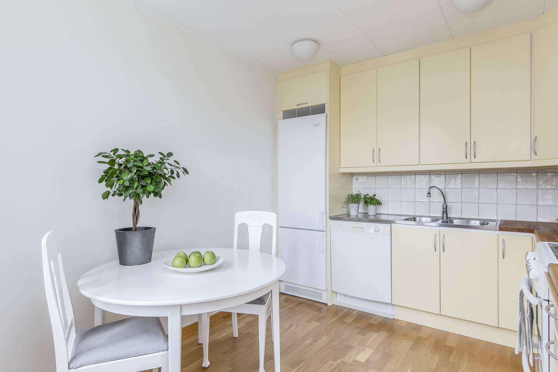 2 rum Lägenhet på Källvägen 7, 2tr Centrum Vallentuna kommun - bild 10