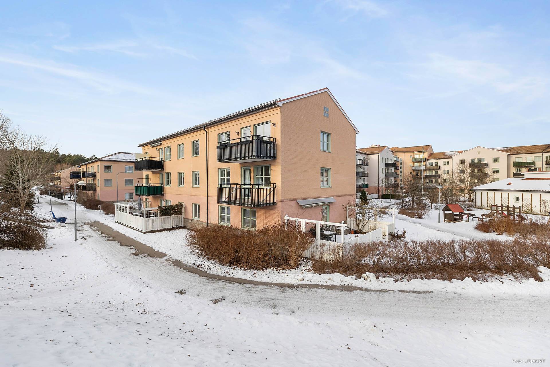 4 rum Lägenhet på Bäckbornas Väg 15, 2 tr Bromma - Beckomberga Stockholms kommun - bild 2