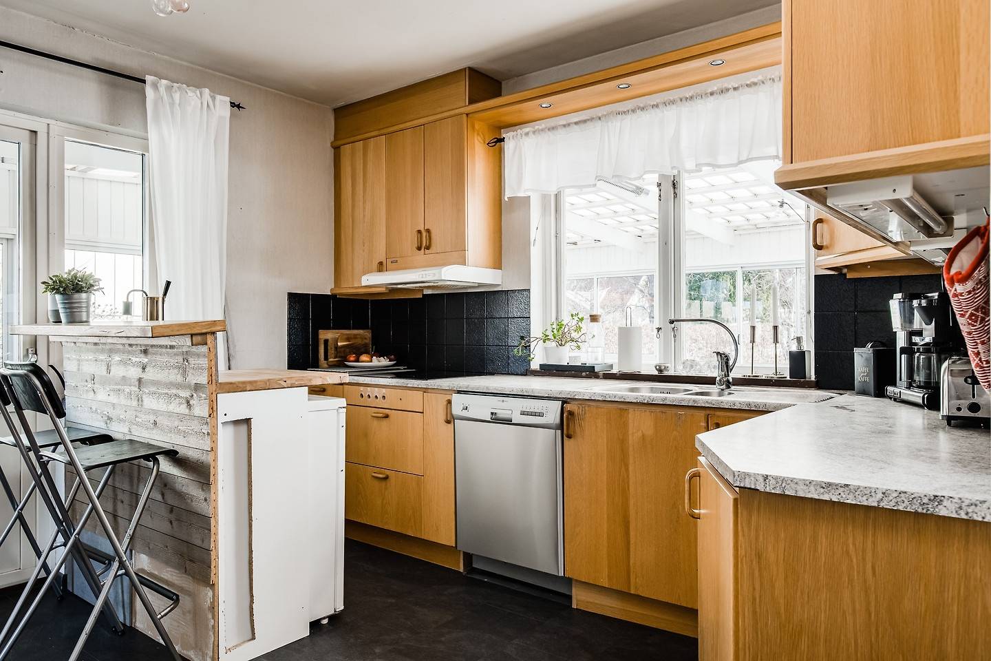 7 rum Villa på Östra Långgatan 14 Centrum Tibro kommun - bild 8