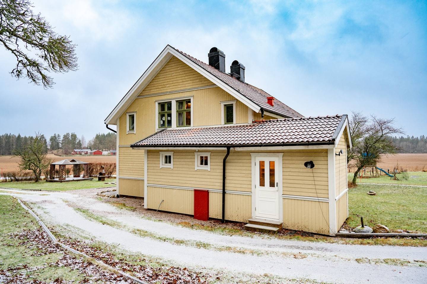 6 rum Gård utan jordbruk på Främmestad Boden 201 Främmestad Med Omnejd Essunga kommun - bild 10
