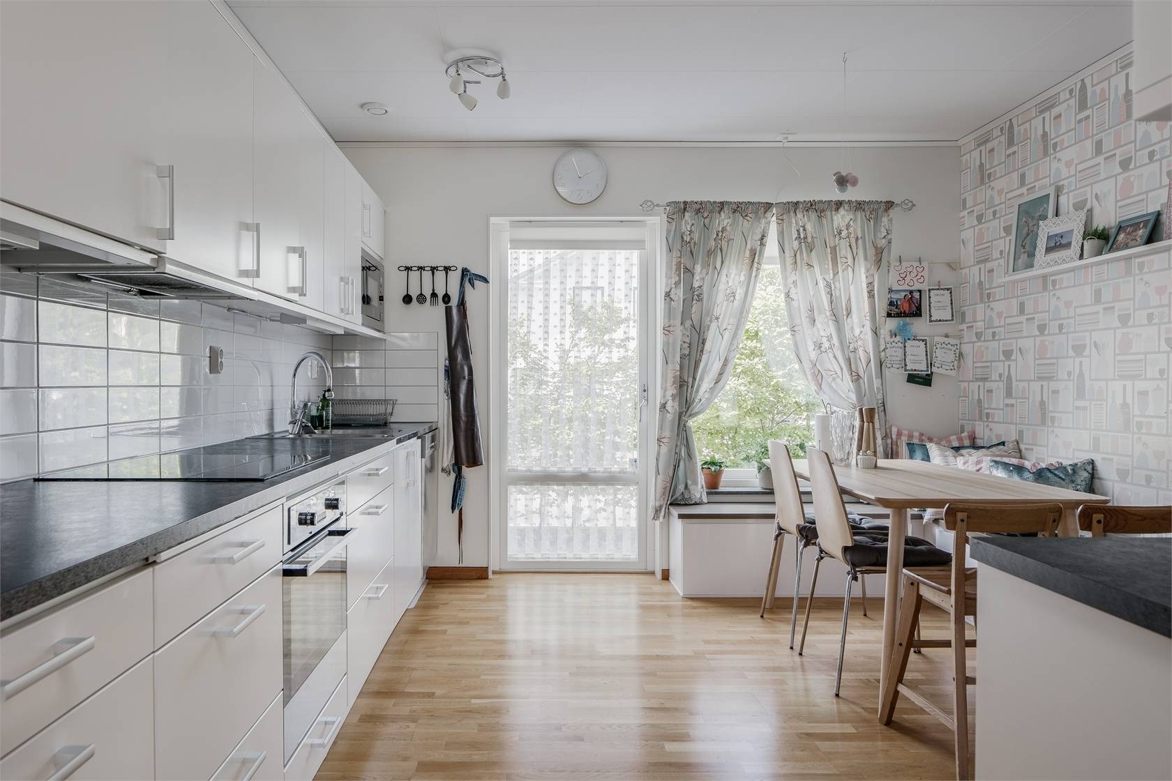 5 rum Kedjehus på Lassagårdsgatan 48 Trädgårdsstaden Etapp 1 Skövde kommun - bild 9