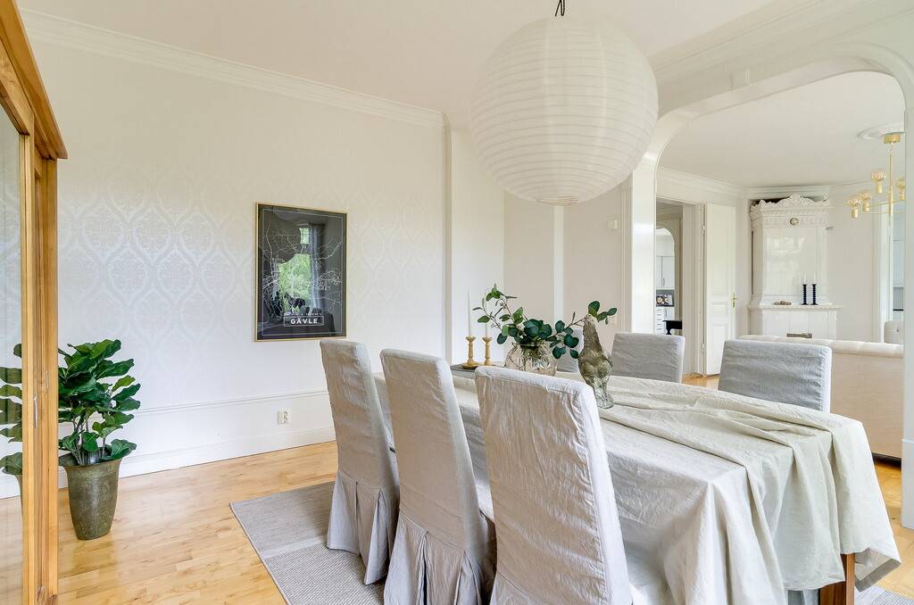 8 rum Villa på Södra Kungsvägen 55 Hemlingby Gävle kommun - bild 8