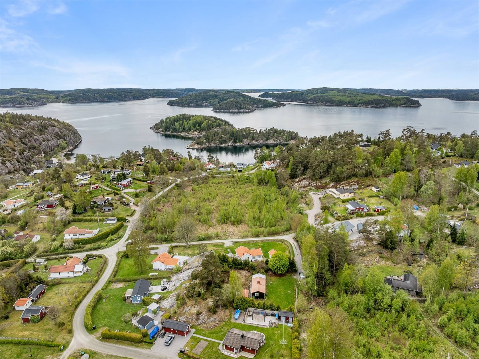 2 rum fritidshus på Kårekasevägen 10 Gårvik, Munkedals kommun - bild 1