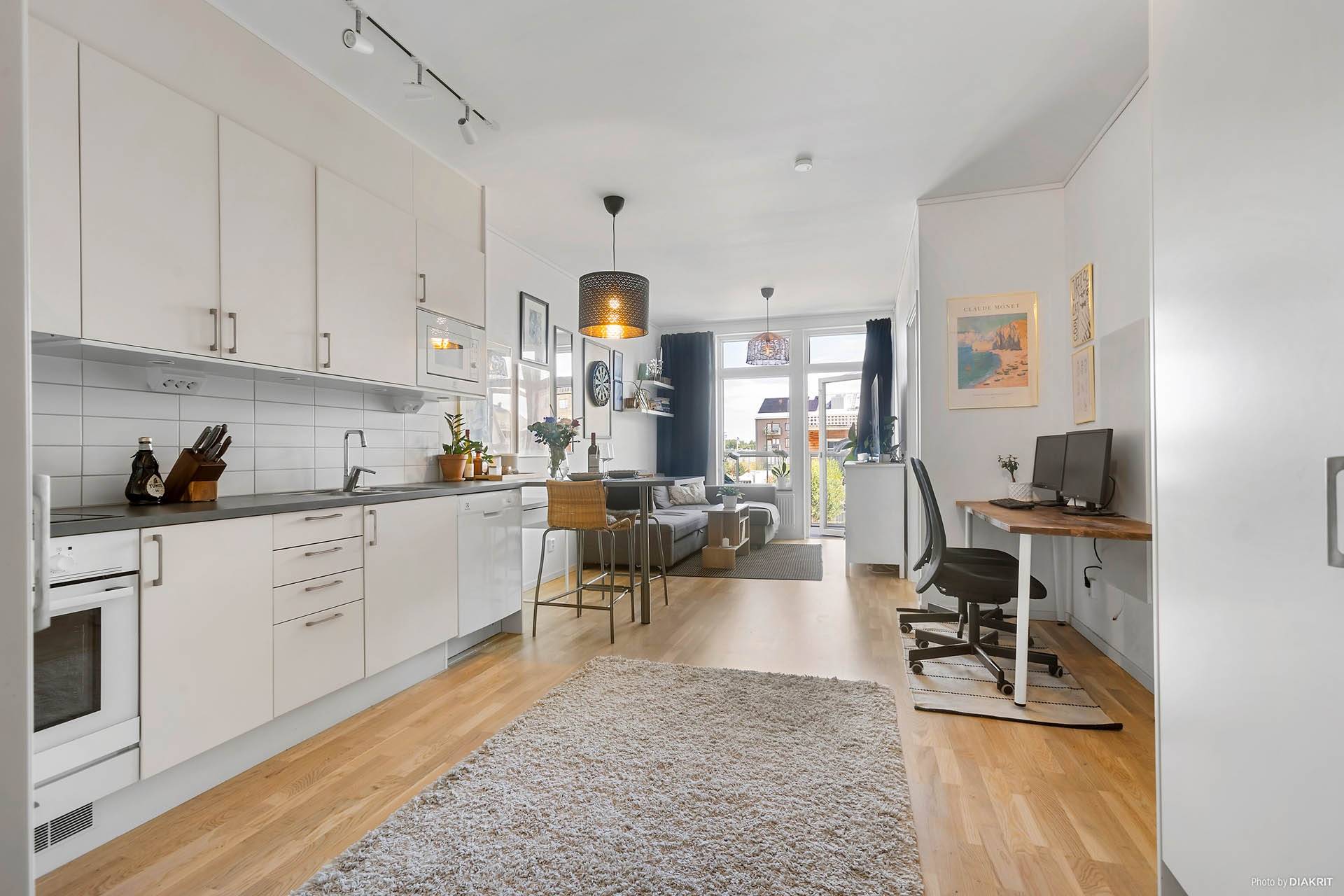 2 rum lägenhet på Hägerneholmsvägen 7 A Hägerneholm, Täby kommun - bild 2