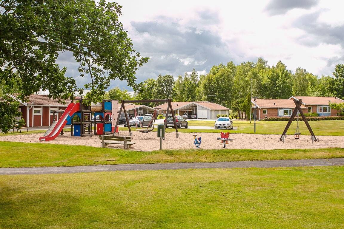 4 rum Lägenhet på Fröjdegårdsvägen 65 Ulriksdal Lidköpings kommun - bild 12