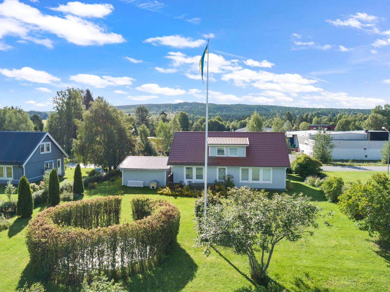 7 rum villa på Ringvägen 29 Ullånger, Kramfors kommun - bild 1