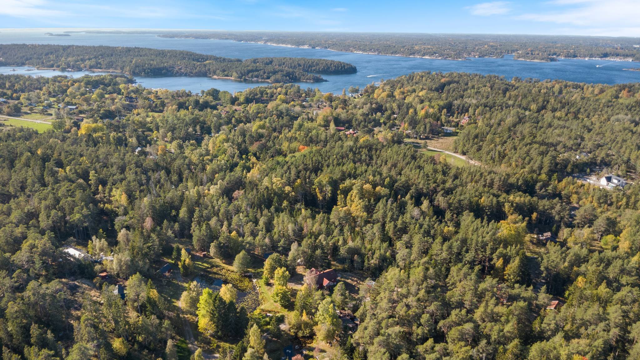 villa på Runmarö Södersunda 220 och Runmarö Södersunda 216 Runmarö, Värmdö kommun - bild 4