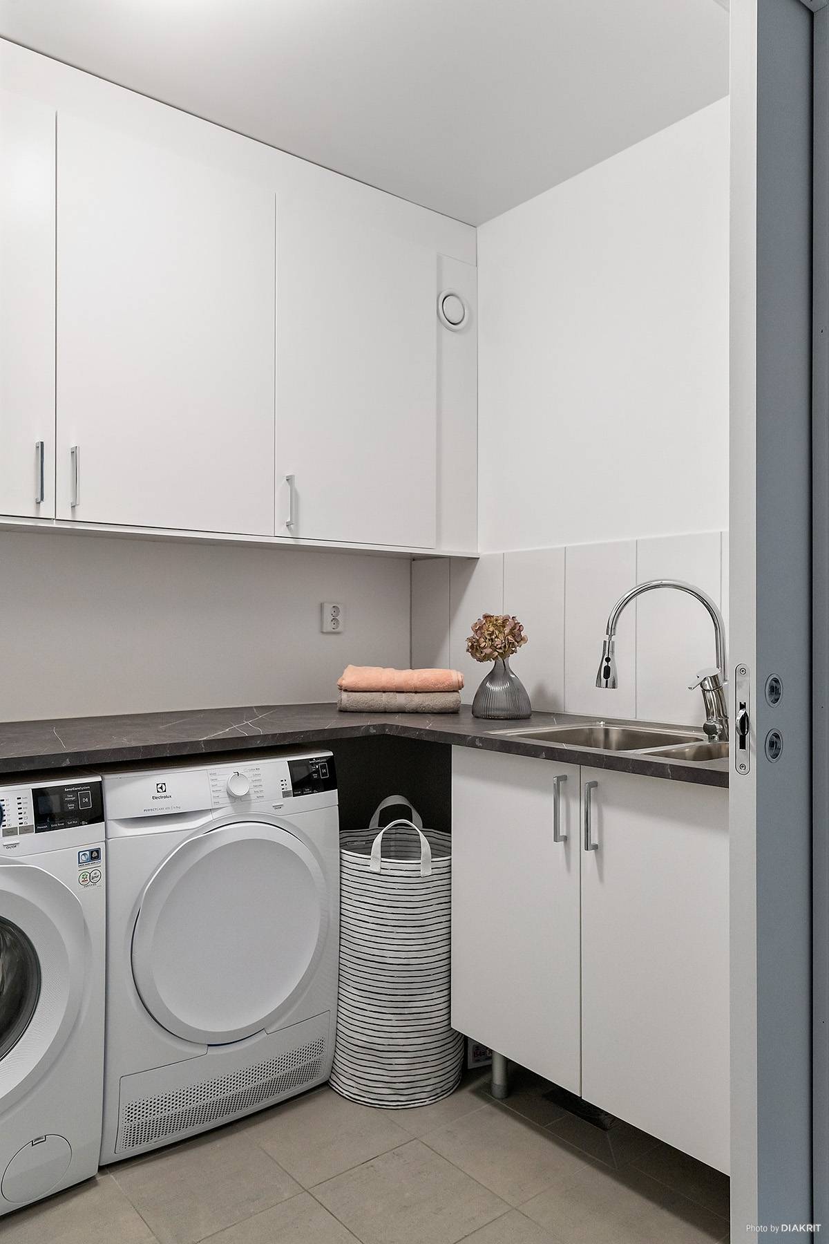 6 rum Radhus på Spårvagnsgatan 9 Miatorp Helsingborgs kommun - bild 14