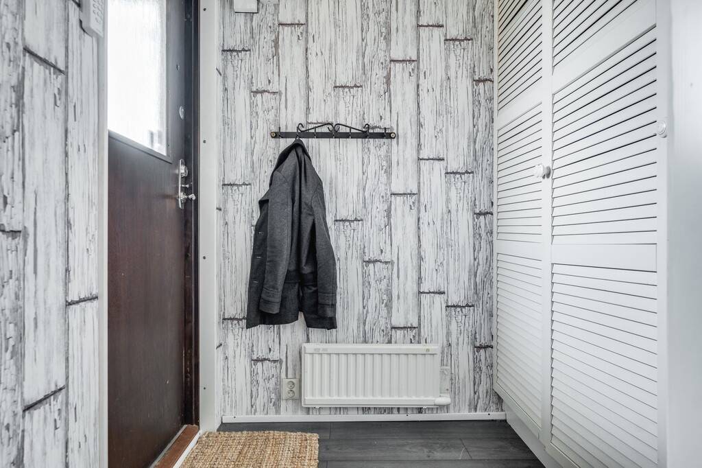 4 rum Par-/kedje-/radhus på Bysmedsvägen 34 Gråbo - Centralt Lerums kommun - bild 4