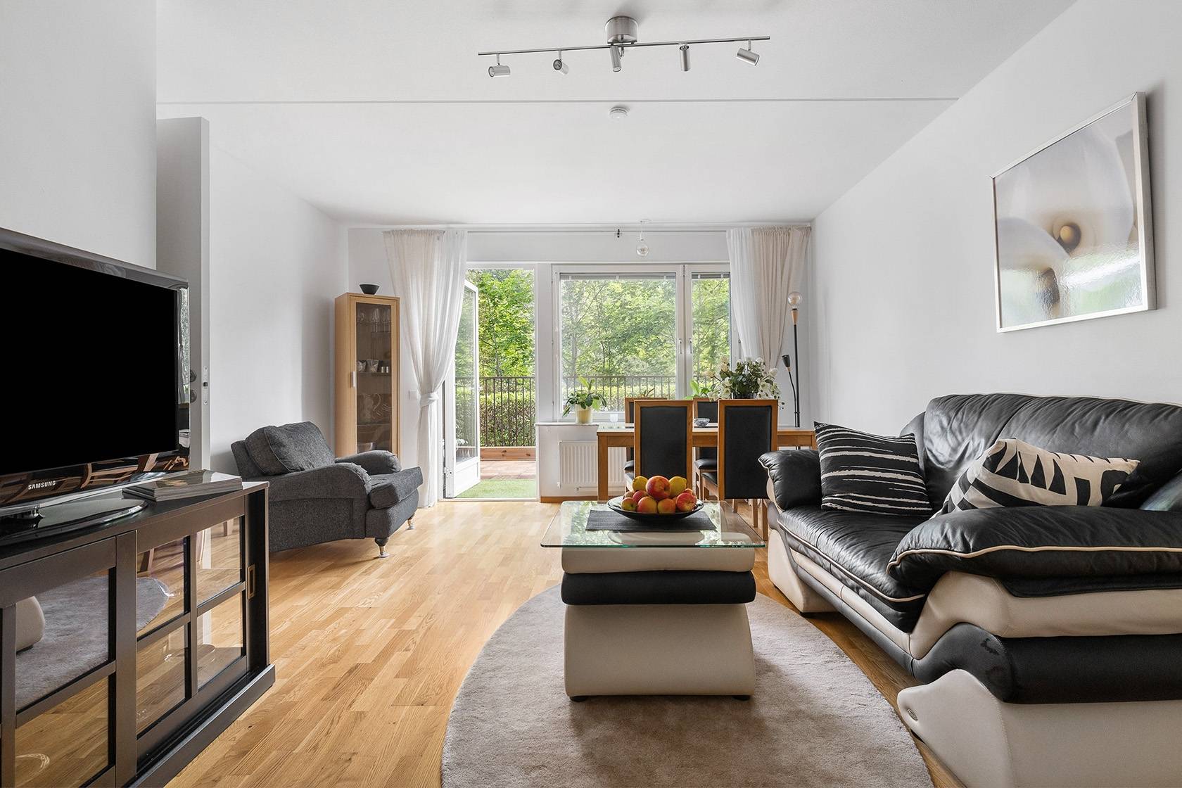 3 rum Lägenhet på Stensövägen 12 Älta Centrum/stensö Nacka kommun - bild 2