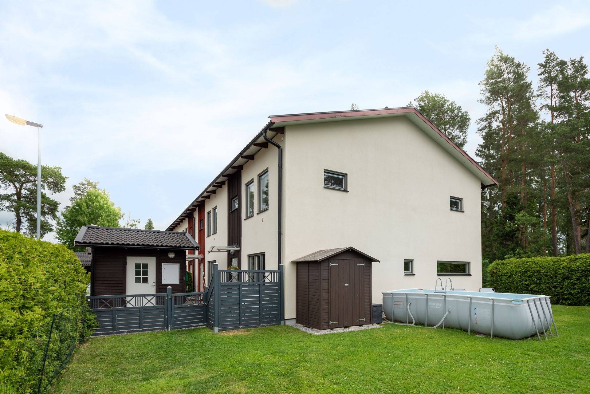 4 rum Radhus på Oxelvägen 12 Hökåsen Västerås kommun - bild 44