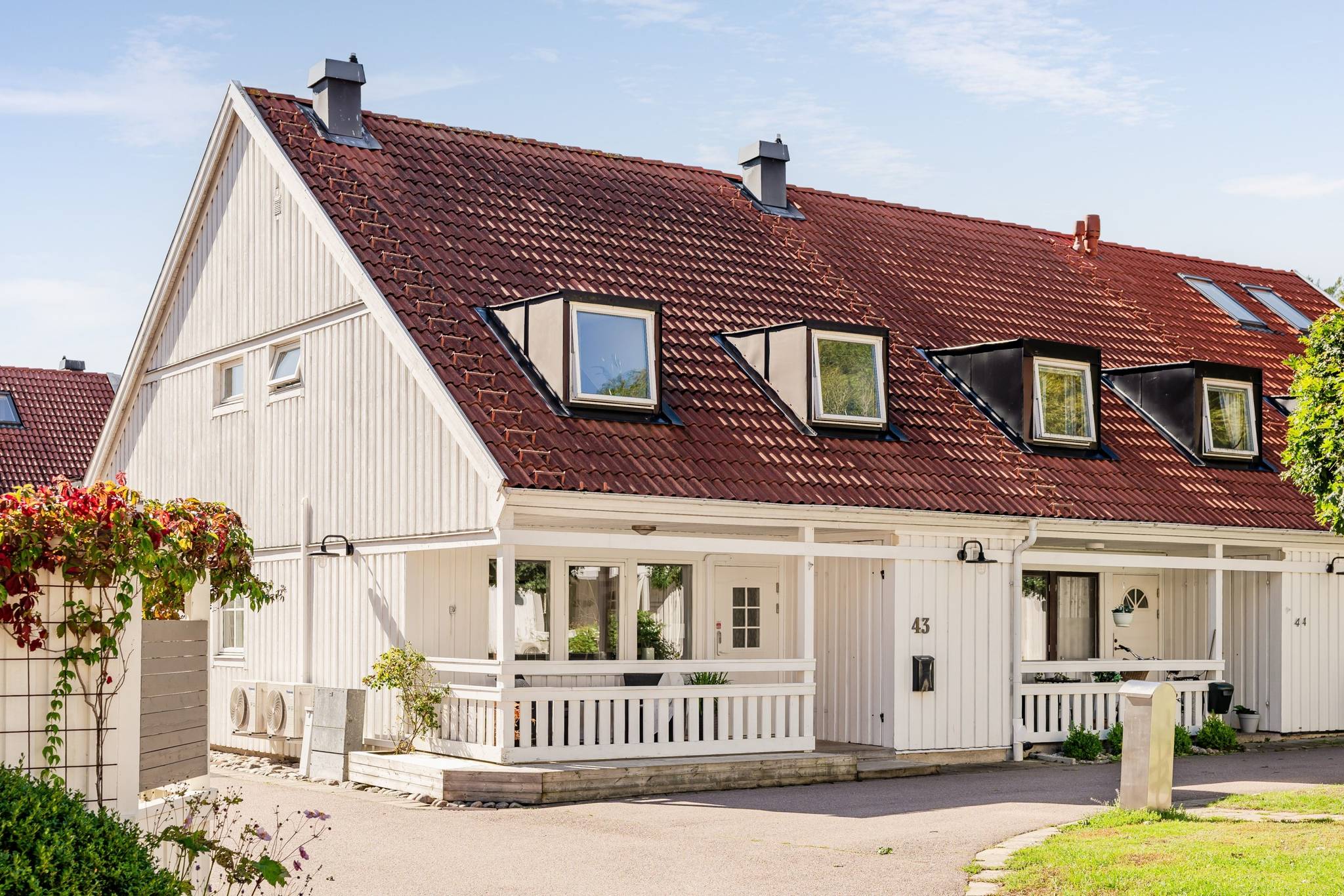 6 rum Radhus på Klyfteråsen 43 Skintebo Göteborgs kommun - bild 1