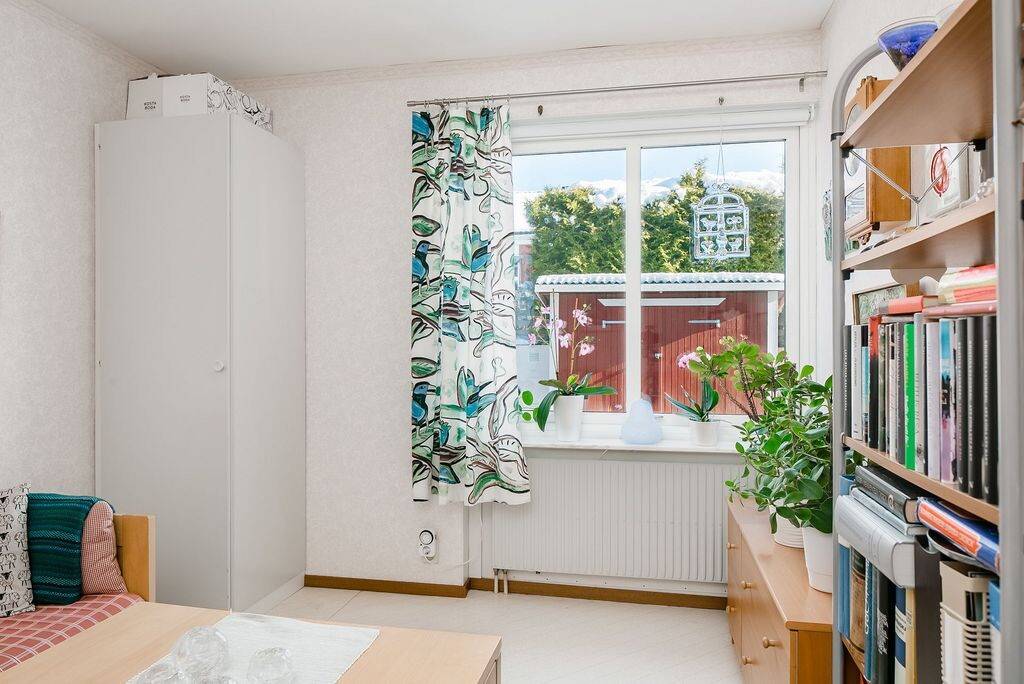 5 rum Radhus på Ädelstensvägen 17D Ulveket Skövde kommun - bild 6