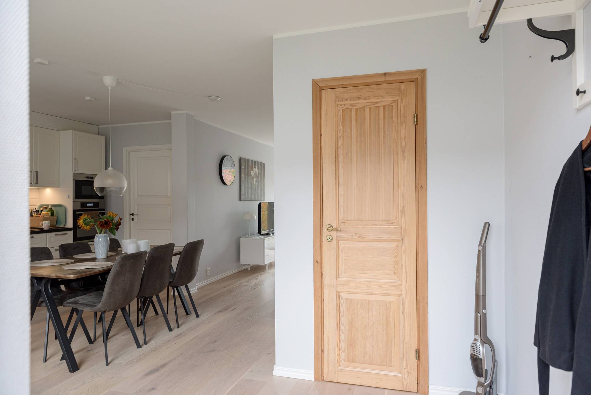 5 rum Radhus på Rosenstigen 29 Norbergs kommun - bild 3