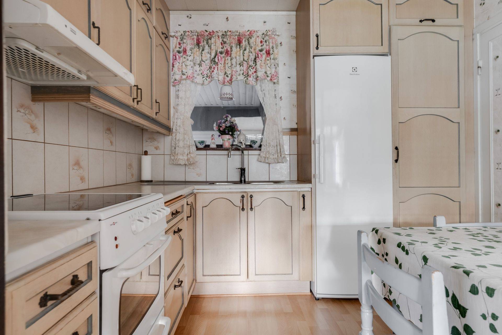 4 rum Villa på Västergårdsgatan 5 Borås Borås kommun - bild 8