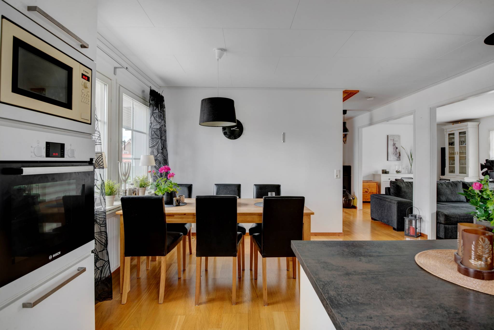 7 rum Villa på Hällebergsvägen 14 Sävar Umeå kommun - bild 20