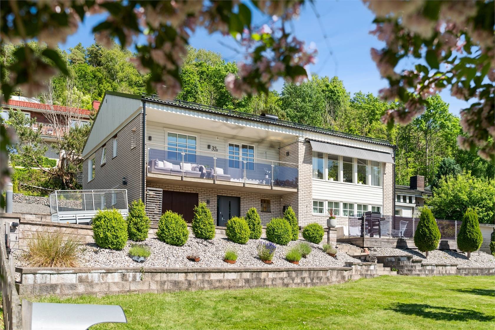 6 rum villa på Trädgårdsvägen 32B Surte, Ale kommun - bild 1