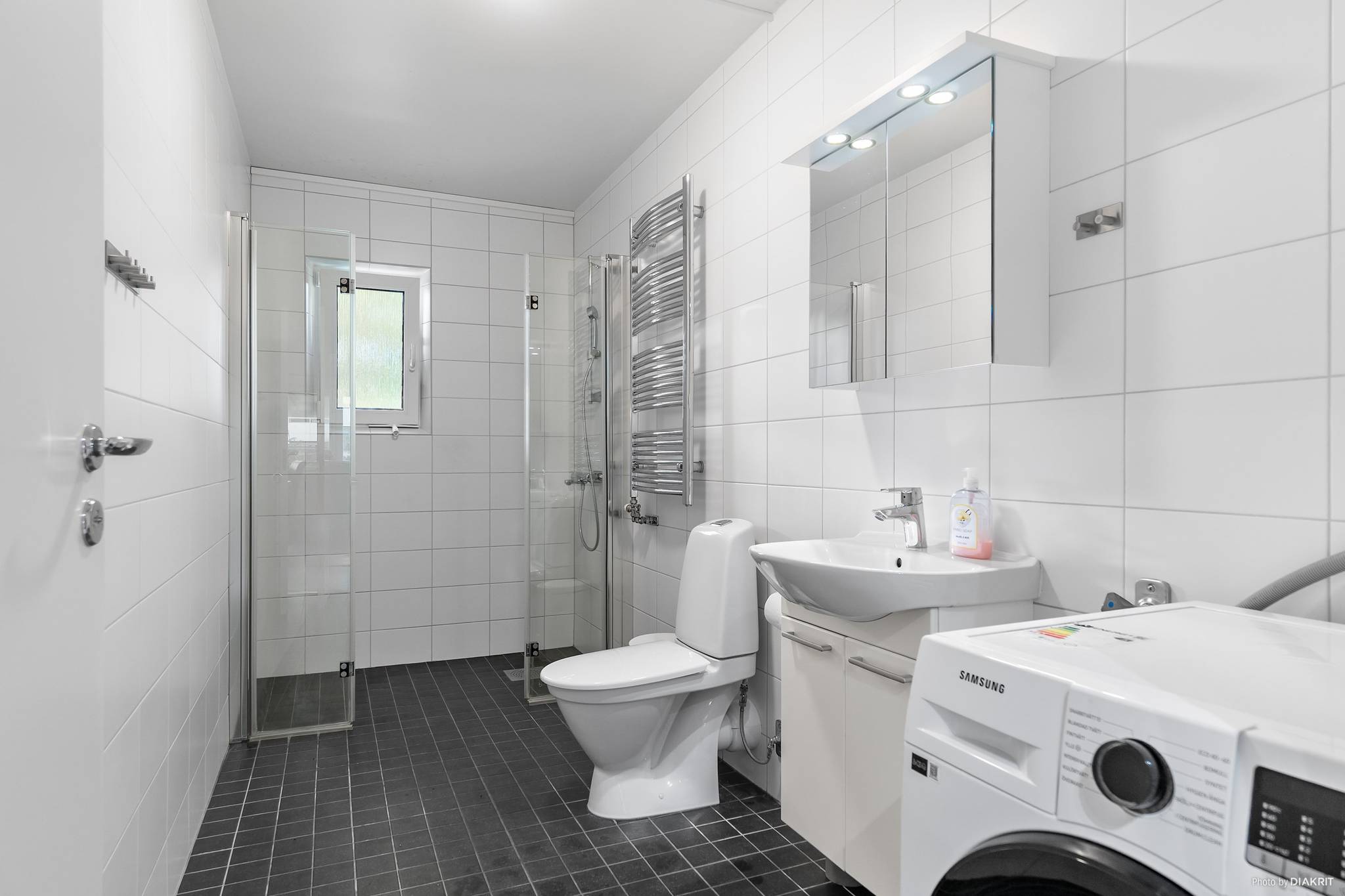 2 rum lägenhet på Klövervägen 11 Markplan Hallunda, Botkyrka kommun - bild 3