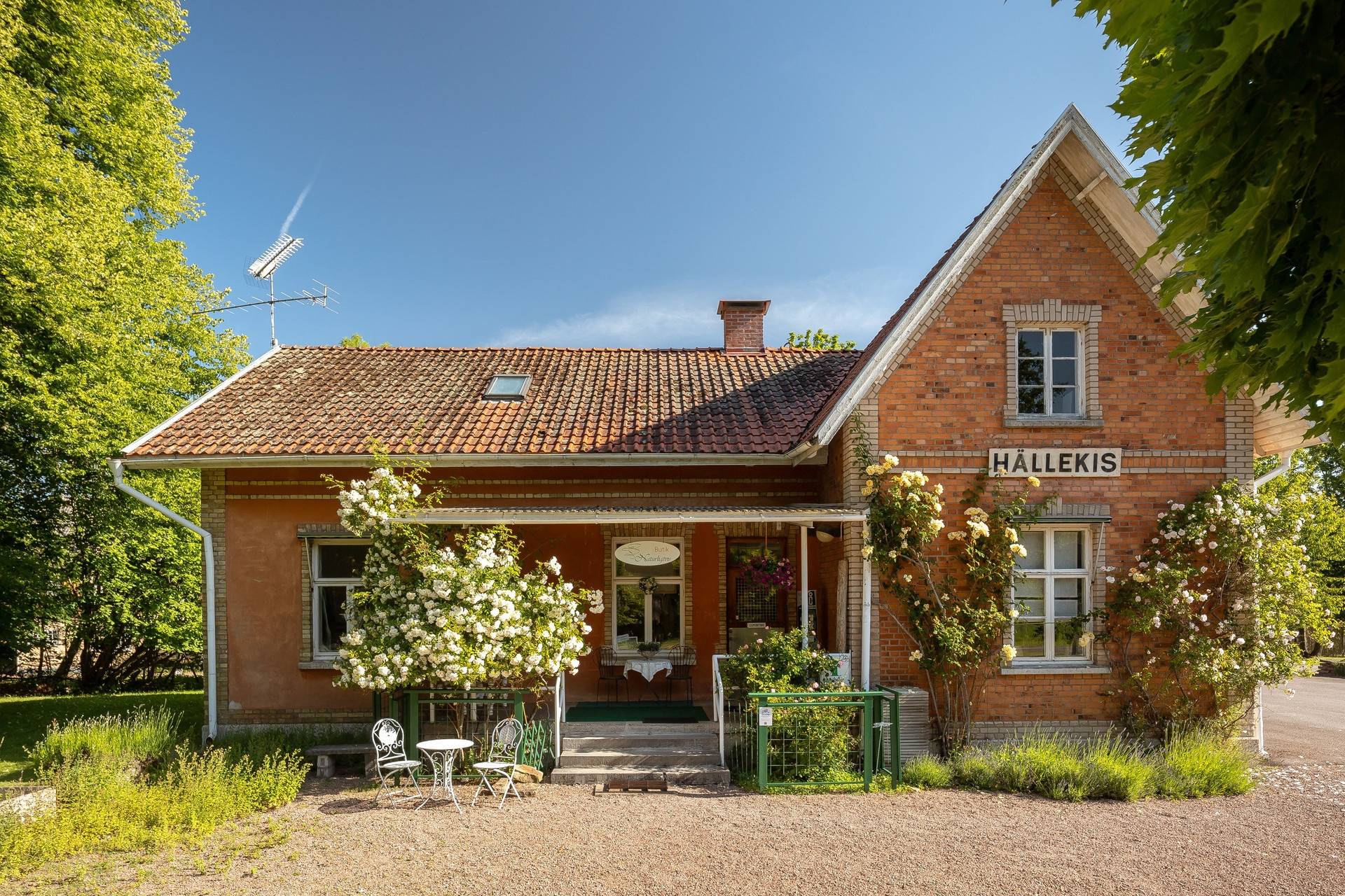 5 rum Övrig på Stationshuset 1 Hällekis Götene kommun - bild 4