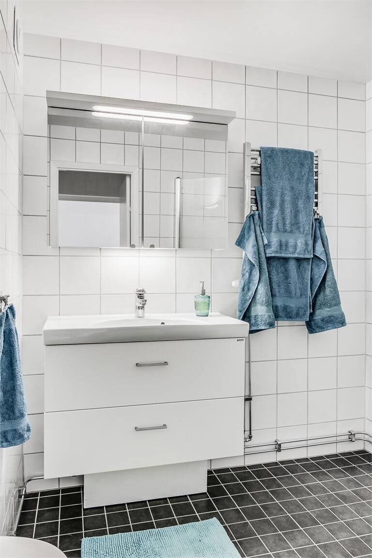3 rum Par-/kedje-/radhus på Dalvägen 15 F Billingssluttningen Skövde kommun - bild 12