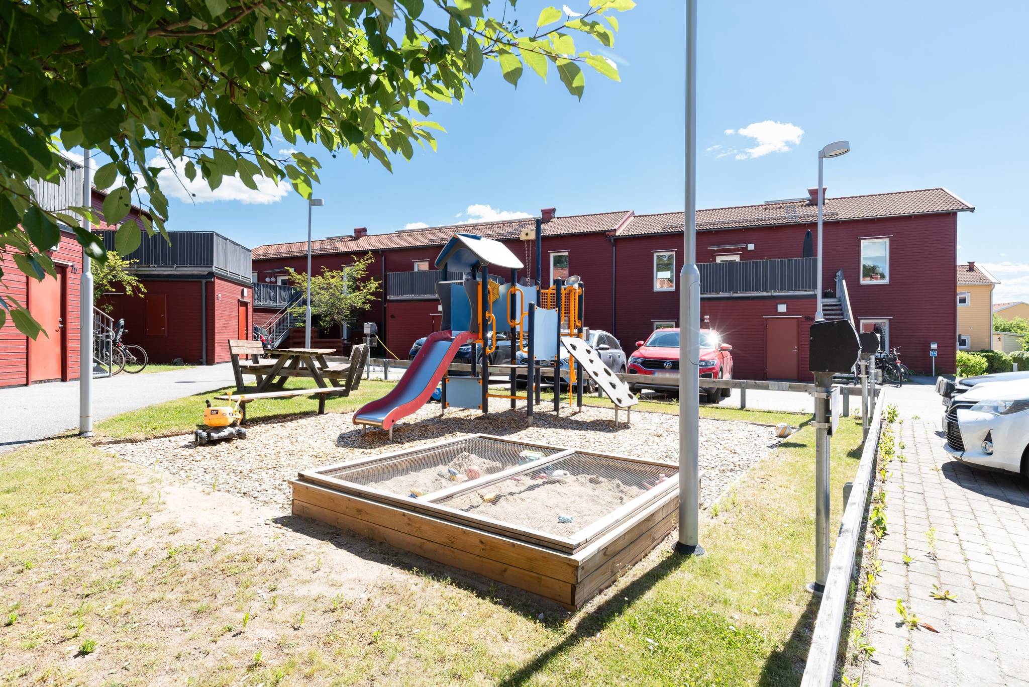 3 rum Radhus på Värngatan 7D Rynningeåsen Örebro kommun - bild 32