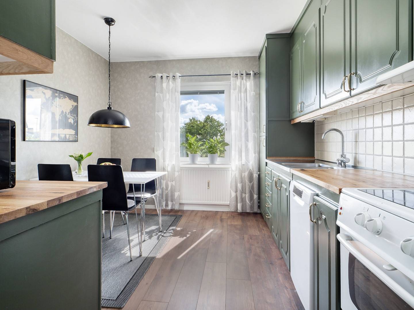 2 rum Lägenhet på Bergslagsgatan 24B Kungsängen Sala kommun - bild 2