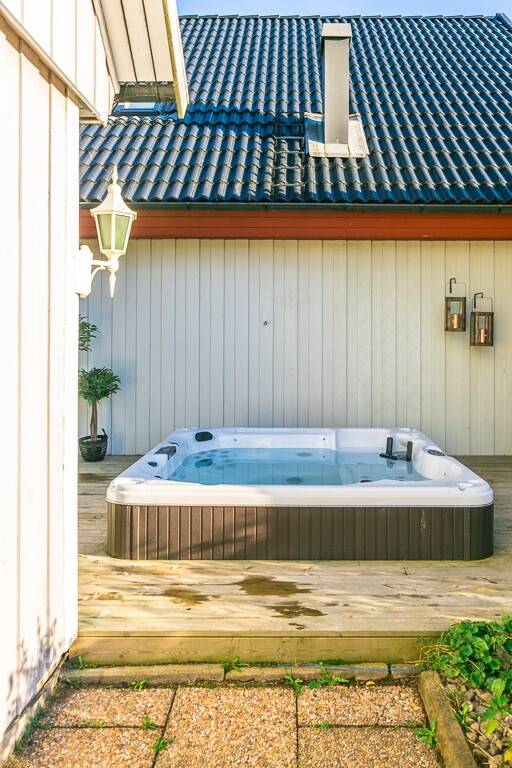 5 rum Villa på Kaptensvägen 16 Almedal Hjo kommun - bild 5