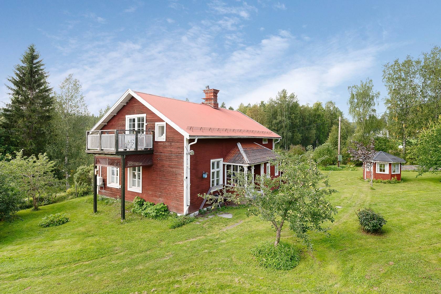 5 rum Villa på Tjärnsved-Landsom 105 Bräcke kommun - bild 2