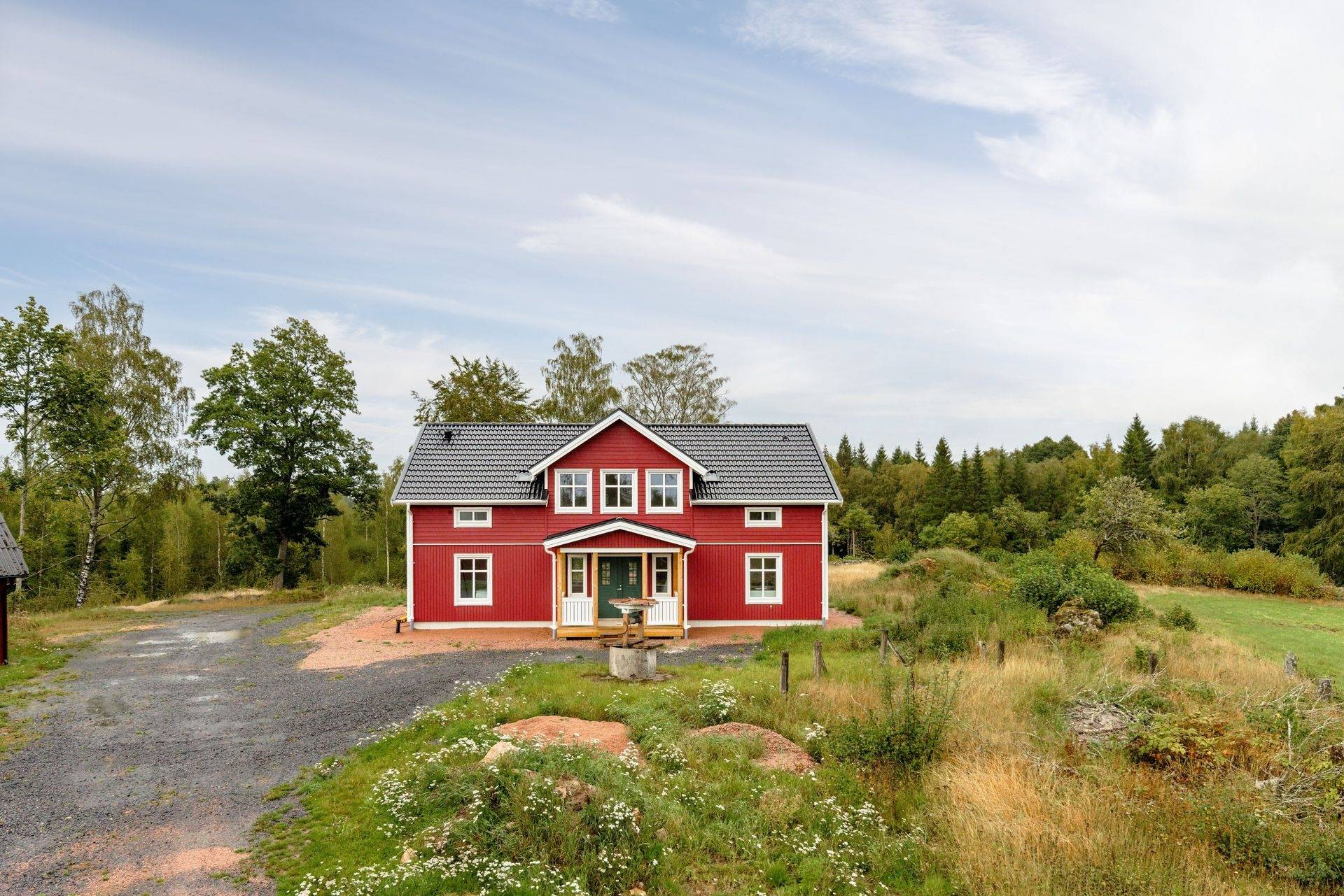 Gård/skog på Lindås Kråkeryd 2397 Älmhults kommun - bild 2
