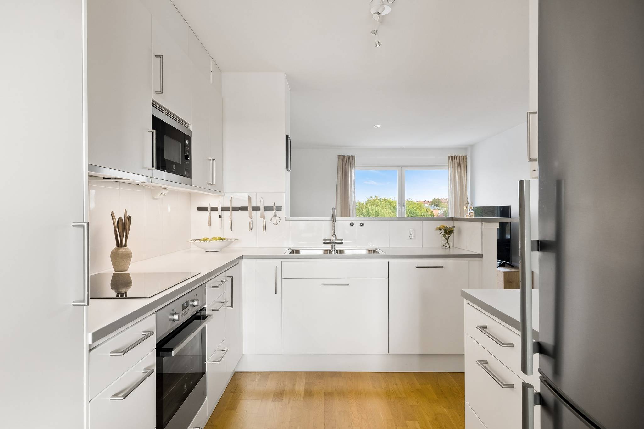 3 rum lägenhet på Mariehällstorget 6, 6tr. Bromma / Annedal, Stockholms kommun - bild 4