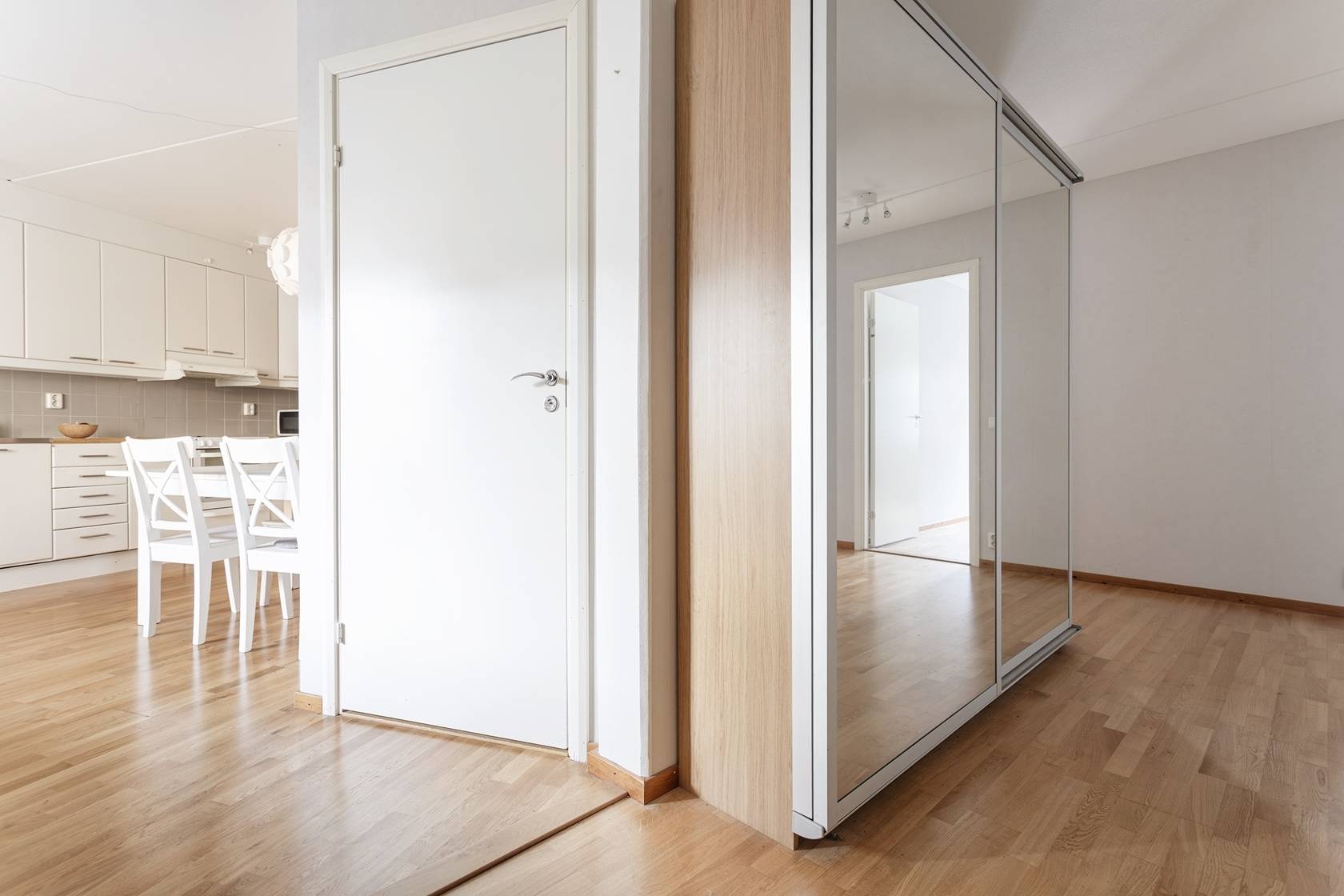 4 rum Lägenhet på Gredelbyvägen 3 Centralt Knivsta kommun - bild 4