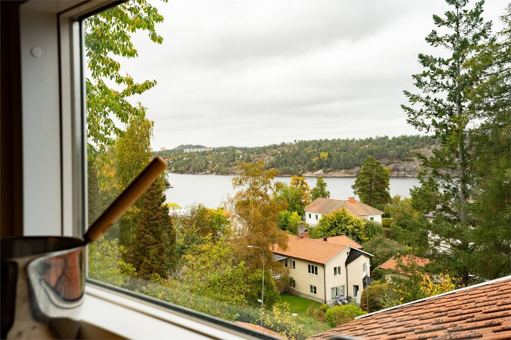 194 m² Villa på Skansvägen 32 Edsviken Sollentuna kommun - bild 46
