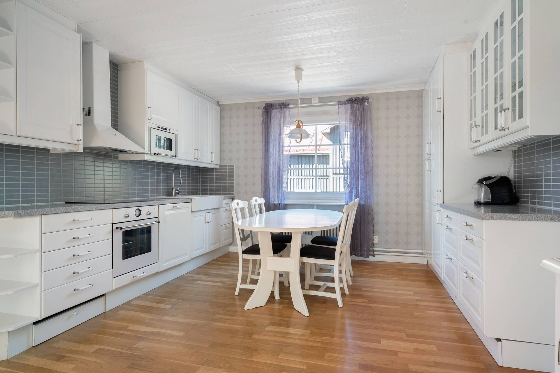 8 rum Villa på Odengatan 11 Centralt Sandvikens kommun - bild 33