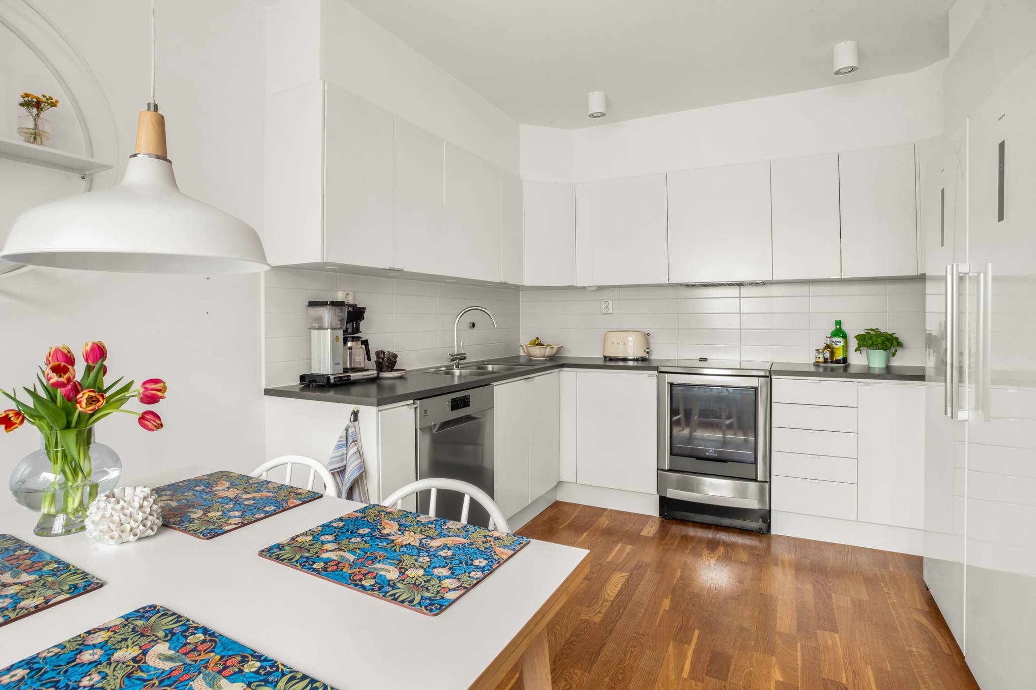 4 rum Lägenhet på BYGGMÄSTAREGATAN 32 Tegelbruket Svedala kommun - bild 4