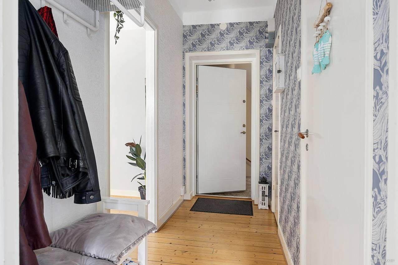 3 rum lägenhet på Himmelstalundsvägen 44 Röda Stan, Norrköpings kommun - bild 1