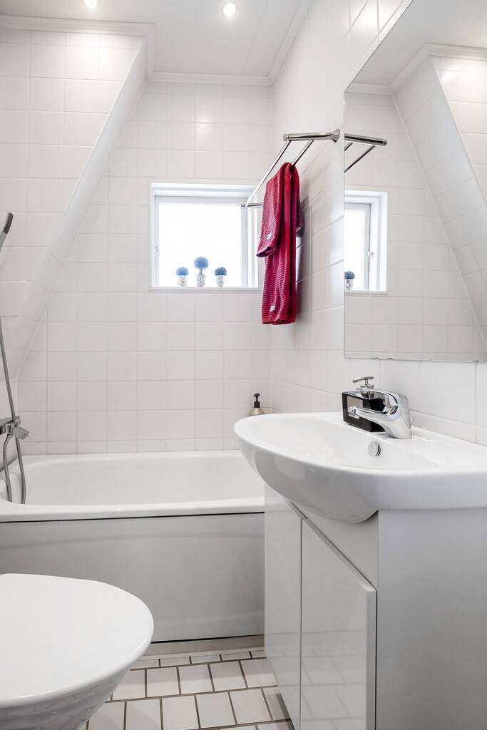 8 rum Villa på Zetterbergsgatan 34 Övre Nyfors Eskilstuna kommun - bild 31