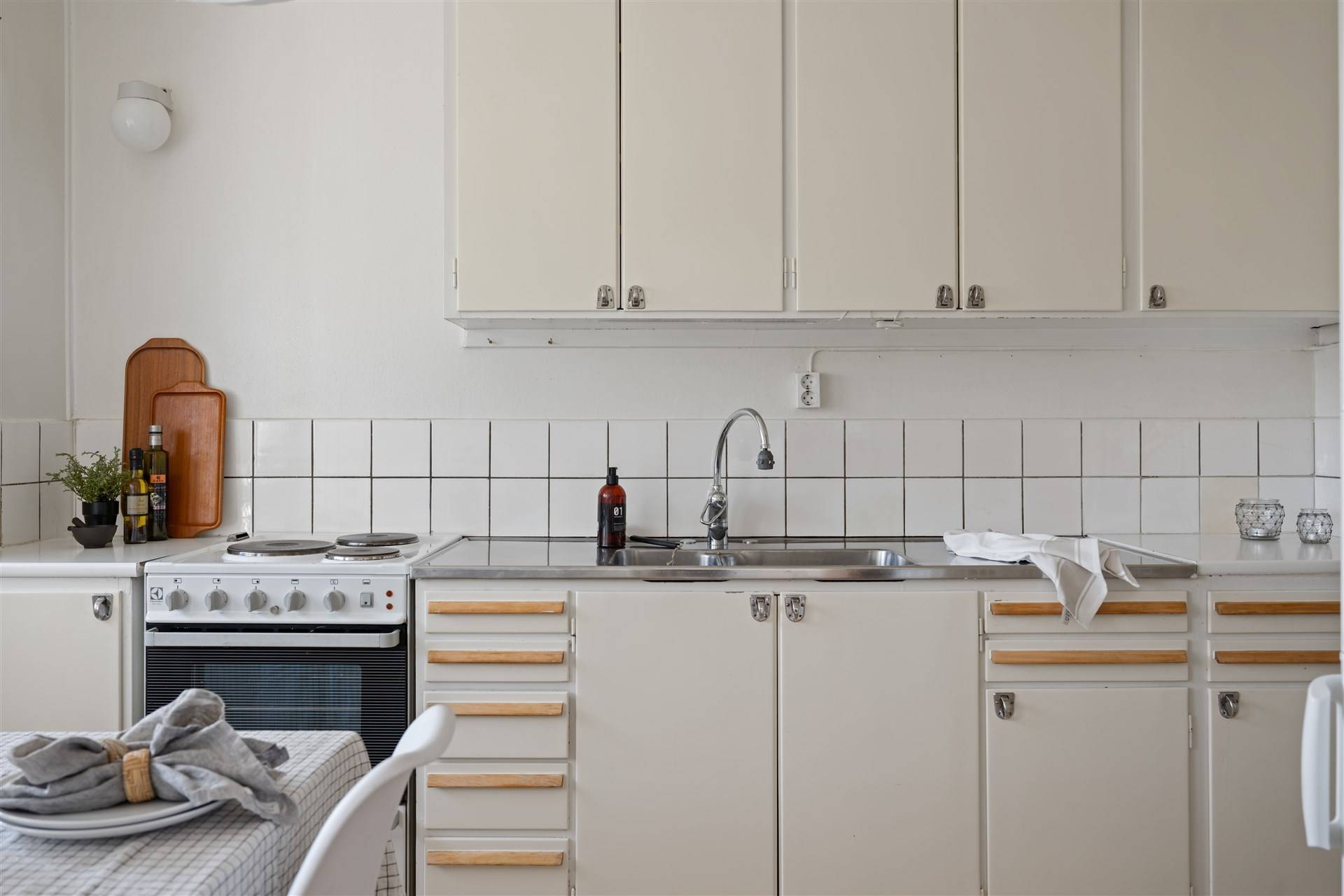 2 rum Lägenhet på Bergsrådsvägen 42 Bagarmossen Stockholms kommun - bild 3