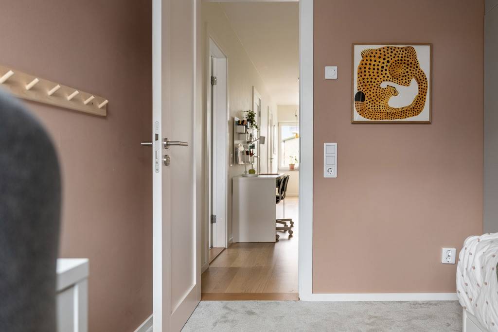 6 rum Par-/kedje-/radhus på Karin Larssons väg 17 Lilla Sköndal Stockholms kommun - bild 39
