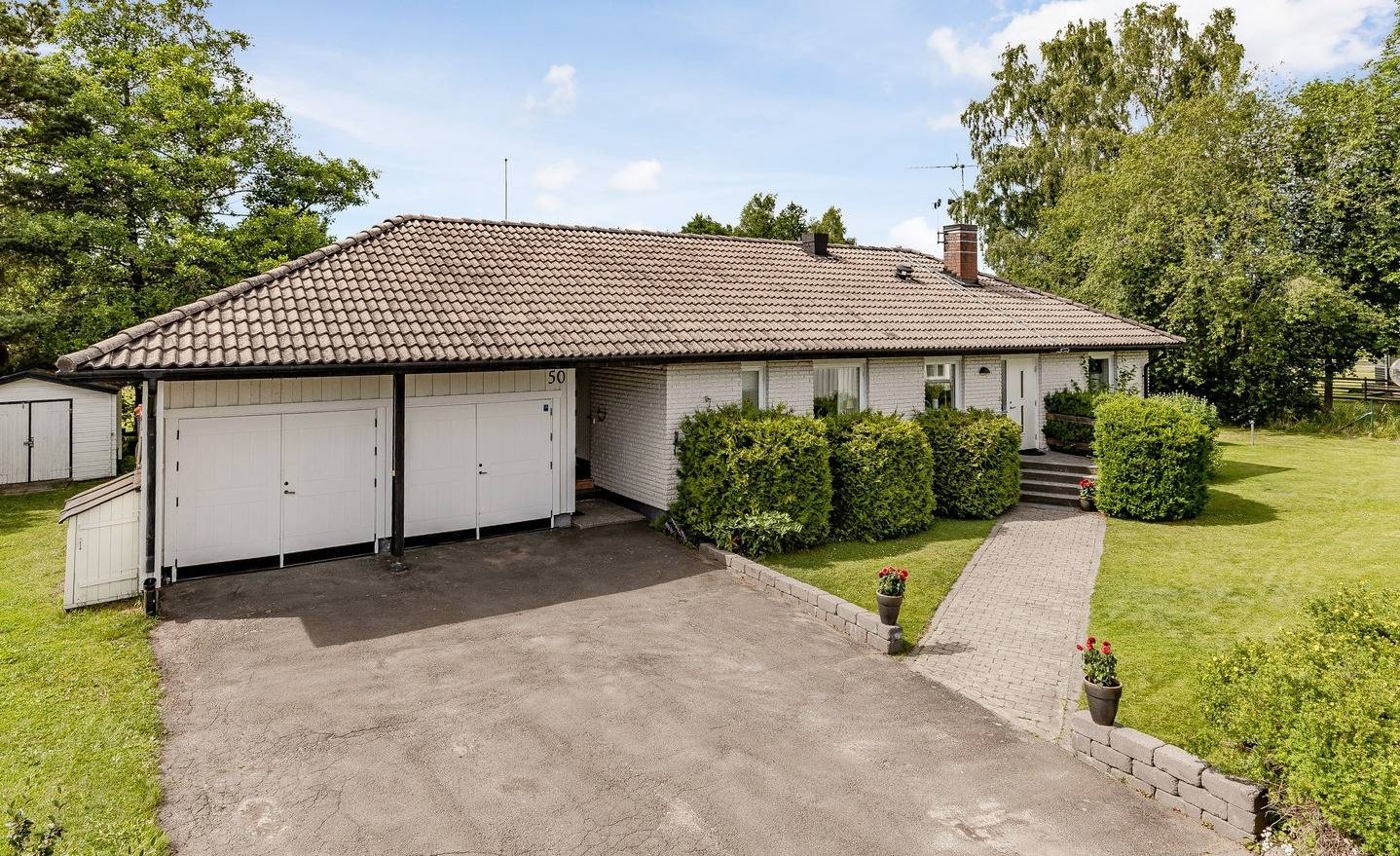 4 rum villa på Gästgivarevägen 50A Centrum, Tibro kommun - bild 1