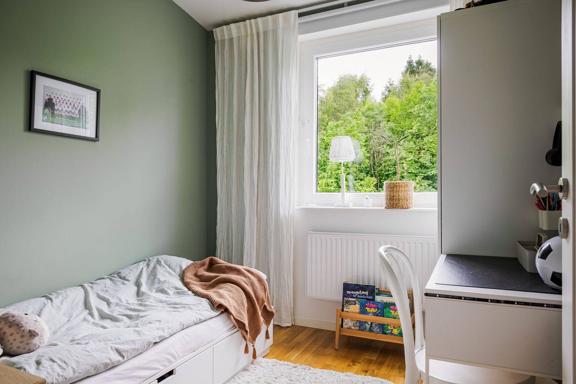 4 rum Par-/kedje-/radhus på Flemings väg 11B Björkhagen Nyköpings kommun - bild 15