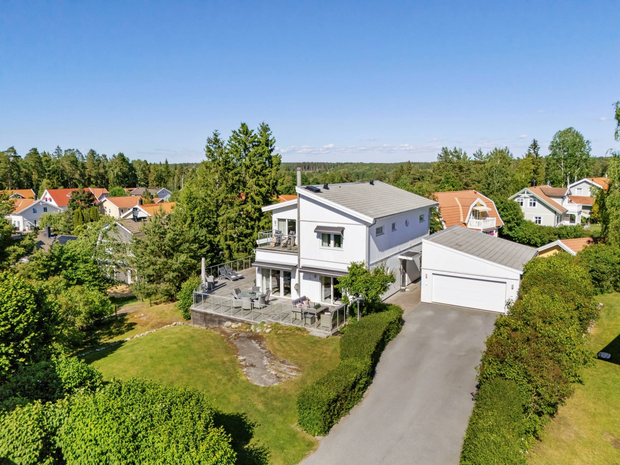 villa på Fortvägen 111 Gribbylund, Täby kommun - bild 1
