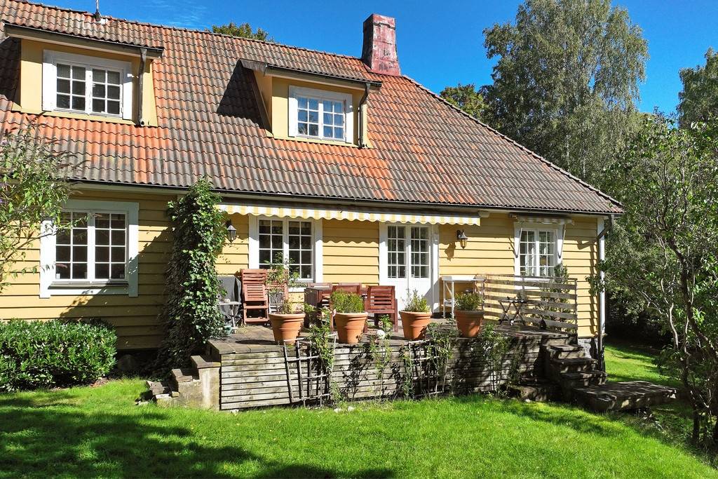 9 rum Villa på Svartviksringen 8 Nacka kommun - bild 2