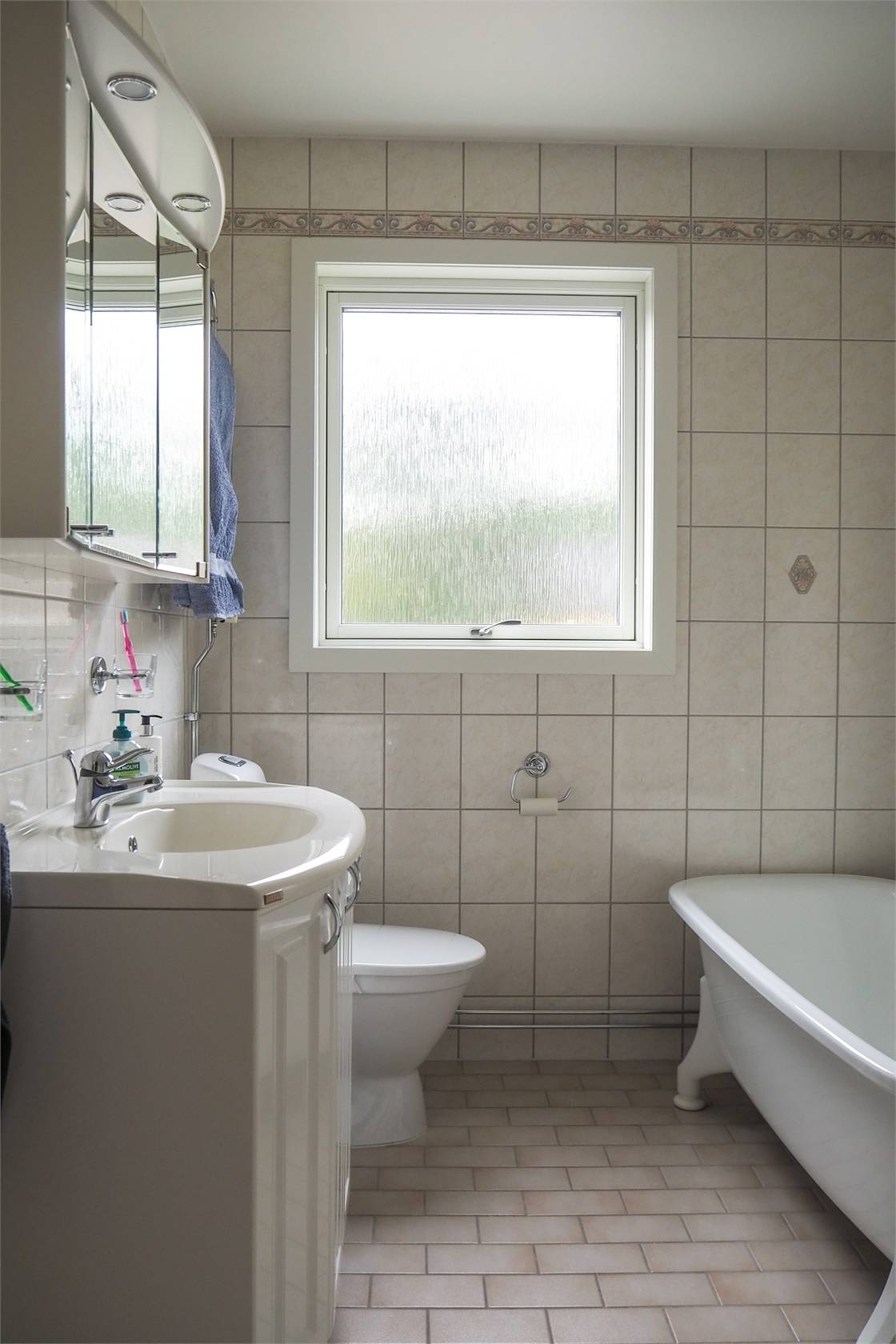 6 rum Villa på Baldersvägen 18 Hindric Pers Fagersta kommun - bild 33