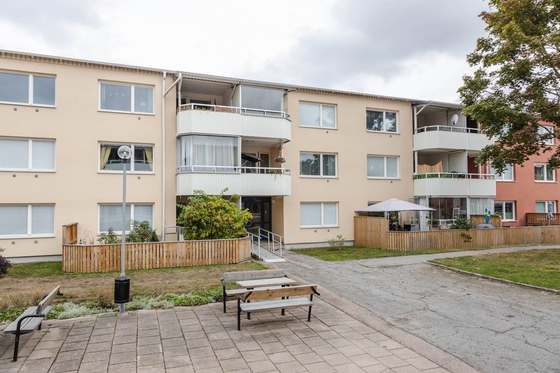 3 rum Lägenhet på Flisavägen 37 Bjurhova Västerås kommun - bild 33