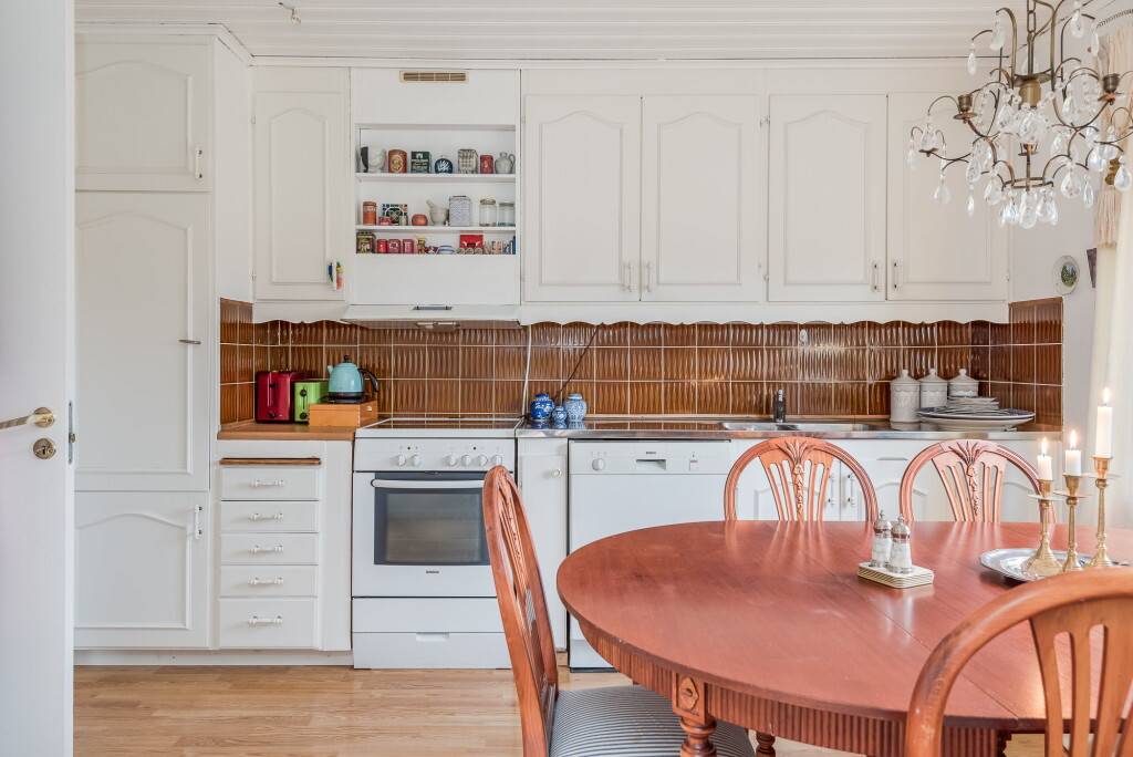 4 rum Villa på Bogrydsvägen 65 Svaneholm Borås kommun - bild 19
